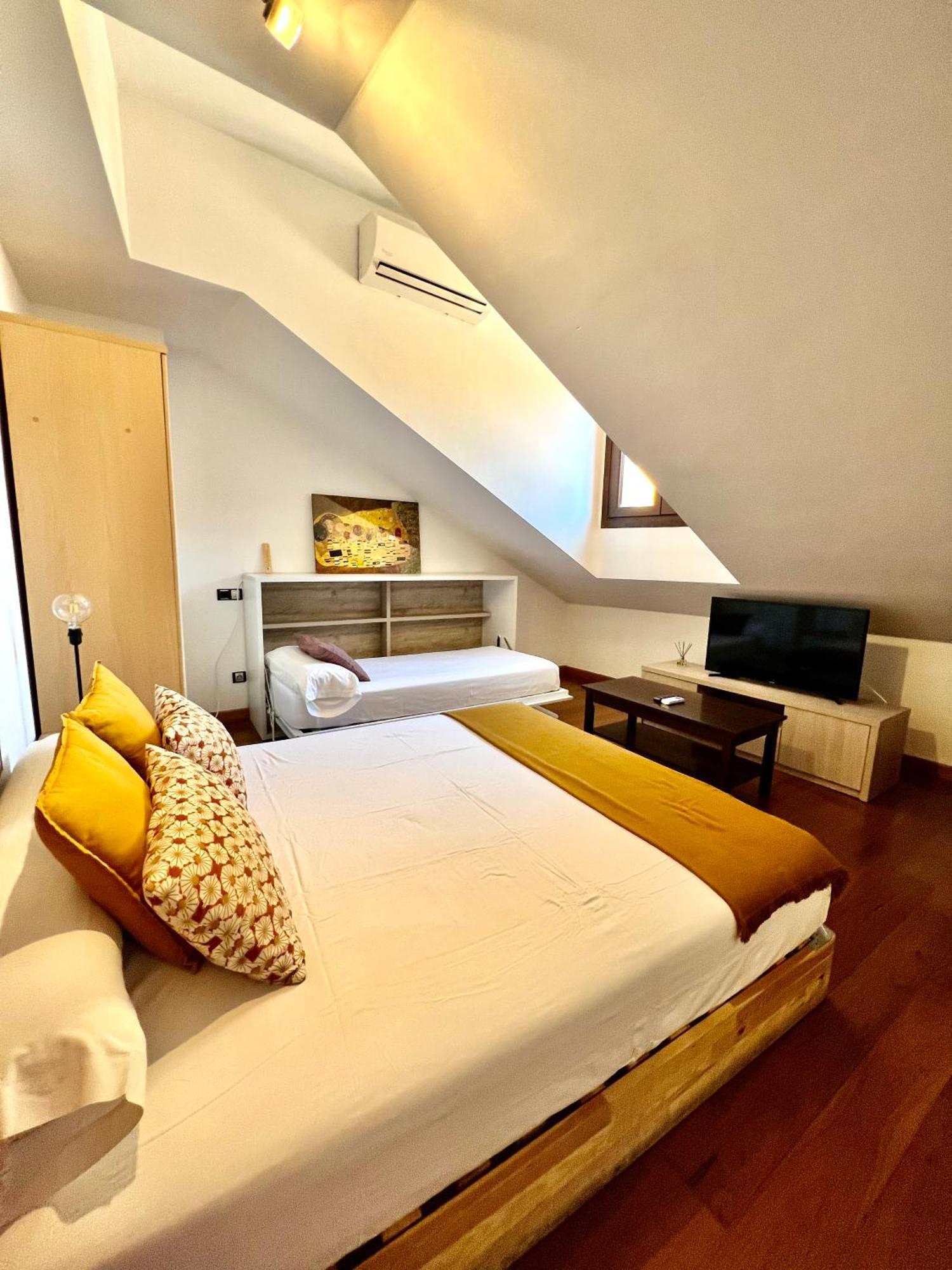 Apartamentos San Antonio Aranda de Duero Ngoại thất bức ảnh