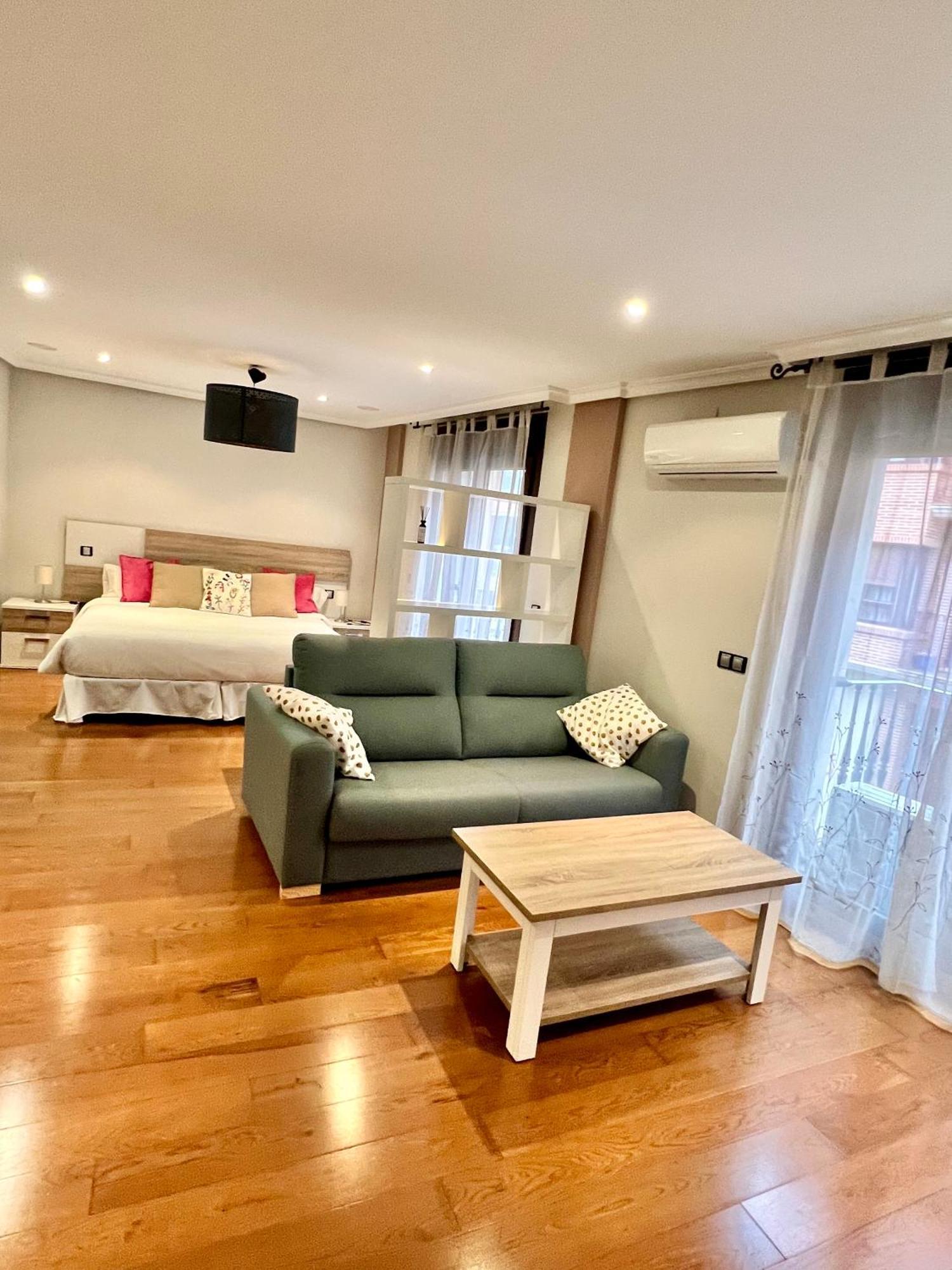 Apartamentos San Antonio Aranda de Duero Ngoại thất bức ảnh